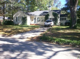 708 Woodland Dr, Griffin, GA 30224