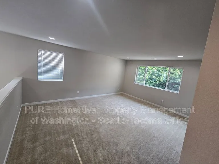 11618 SE 197th Pl — Photo 31
