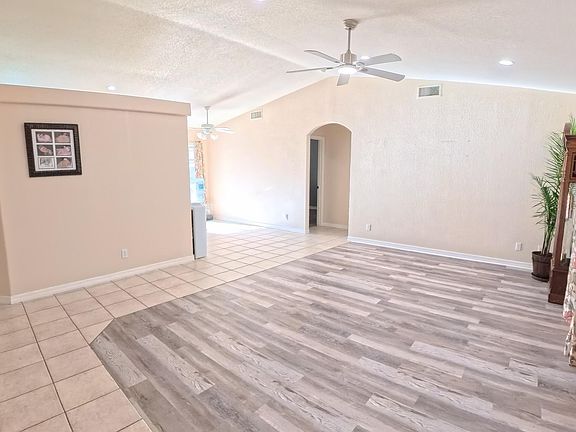 2nd image of 2890 Yuma Dr