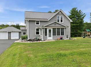 1301 E Laneville Avenue, Durand, WI 54736