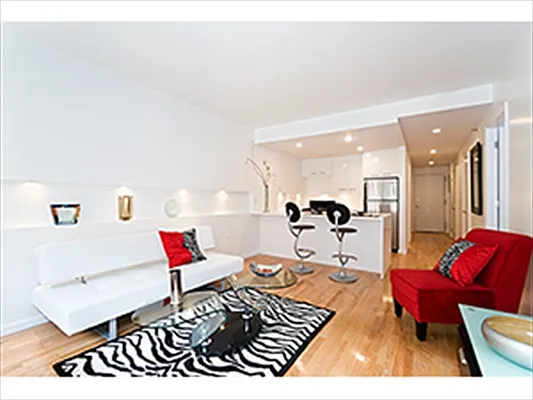 Sold by Citi Habitats | media 20