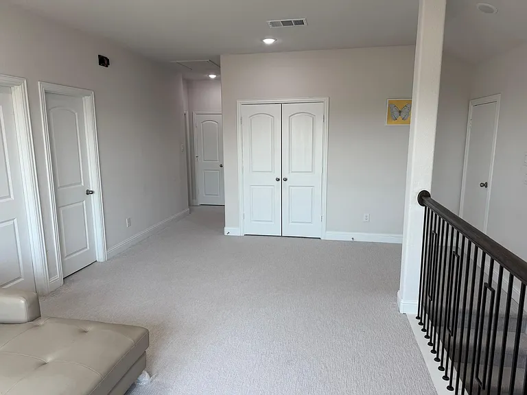 1313 Johnson Dr — Photo 24