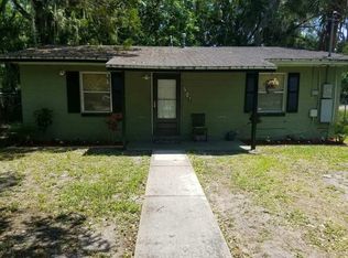 507 N 13th St, Palatka, FL 32177