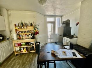 165 Endicott St #5F, Boston, MA 02113