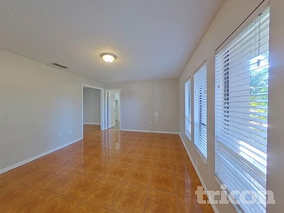 4th image of 5163 Tallow Wood Ct