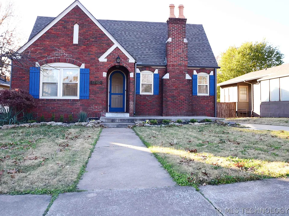 1740 S Yorktown Ave