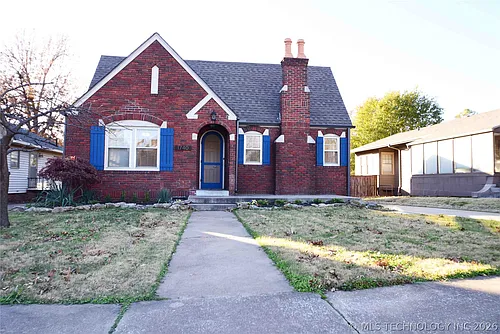 1740 S Yorktown Ave Photo 1