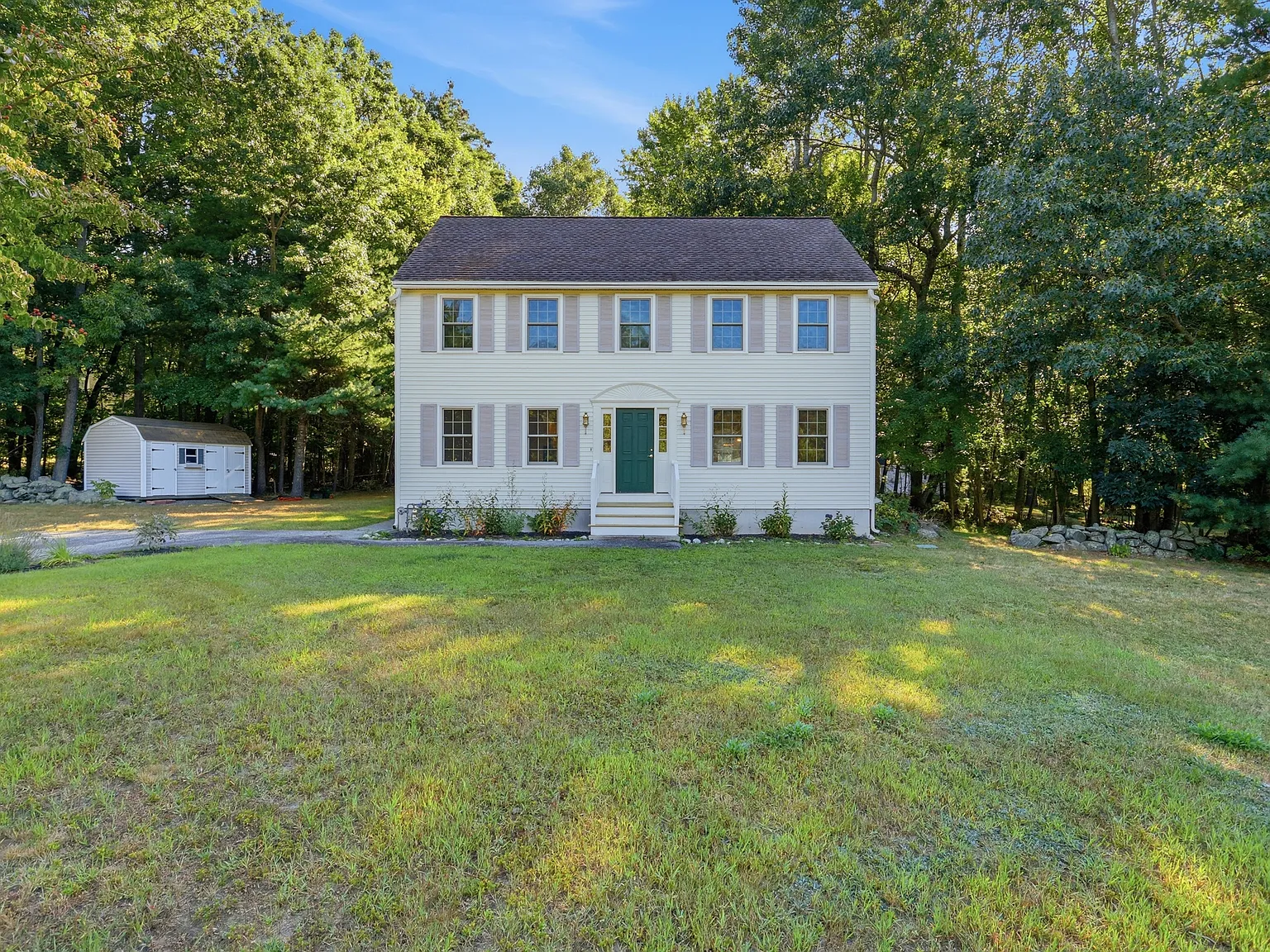3 bed, 2.5 bath, 1764 sqft, $3,500 — Photo 1