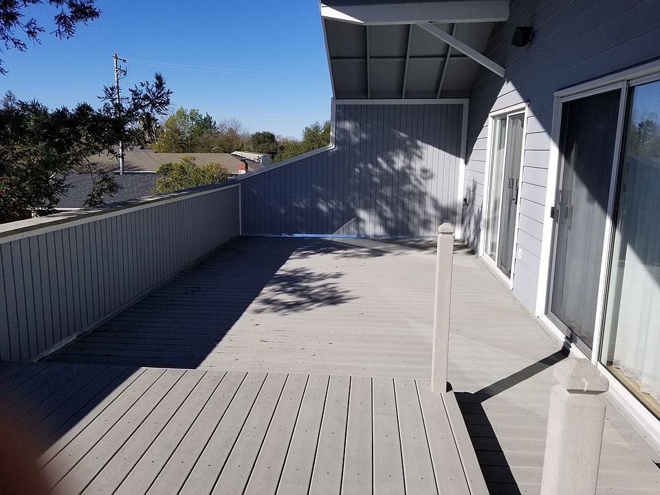 Deck off dining room
