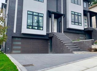 385 Wilson Ave, Fort Lee, NJ 07024