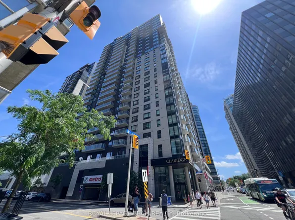 180 George St, Ottawa, ON