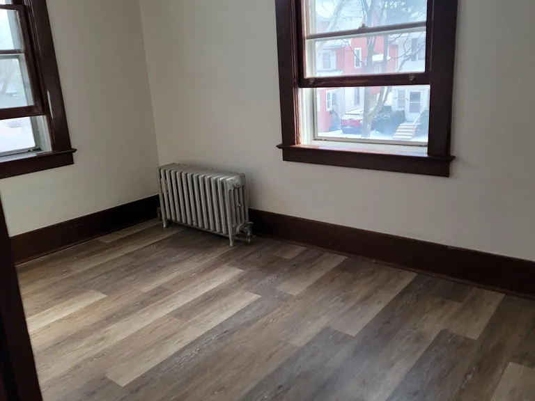 125 Argo Park — Photo 15