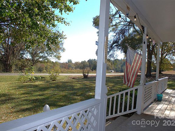 4th image of 240 Hamrick Rd