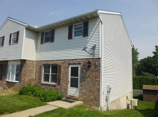 110 Heritage Rd, Ephrata, PA 17522