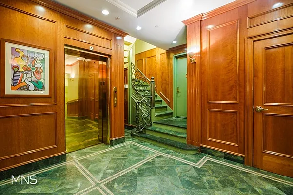 Rented by MNS Marketing | media 83