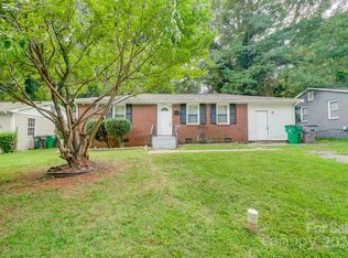 2639 Ravencroft Dr, Charlotte, NC 28208