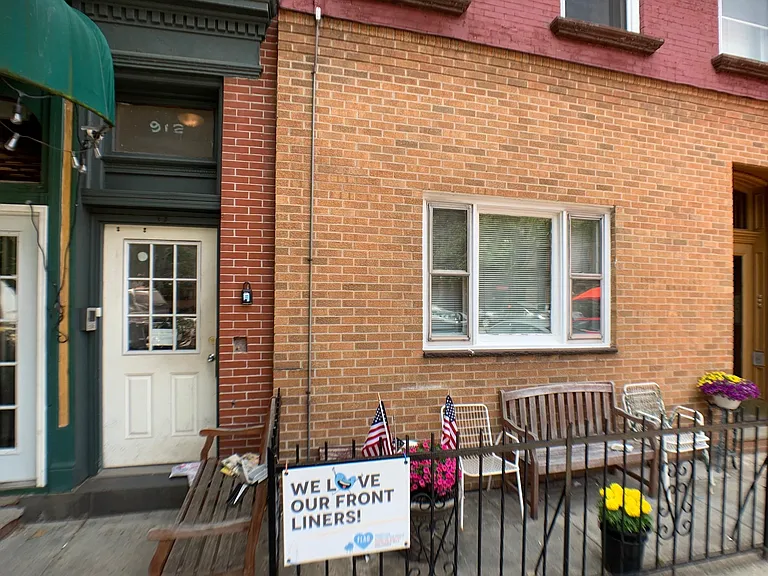 912 Washington St #2 — Photo 14