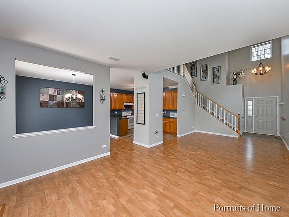2nd image of 341 Abington Woods Dr
