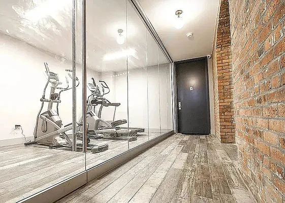 Rented by Brickview NYC Realty NYV LLC | media 18