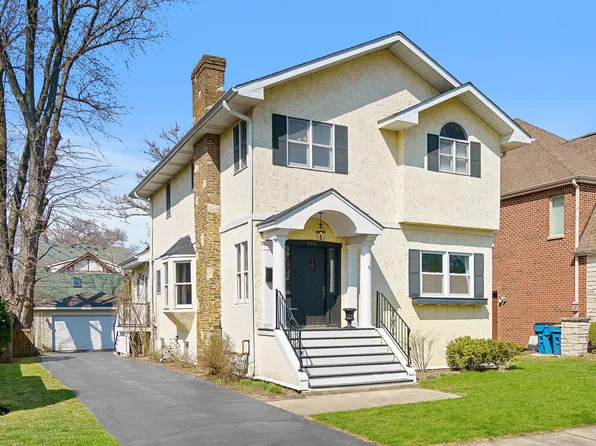 546 S Mitchell Ave, Elmhurst, IL 60126