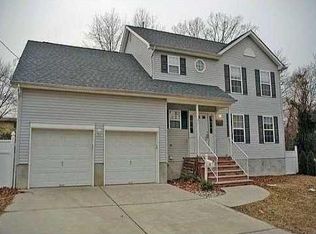 21 Brookside Ave, Sayreville, NJ