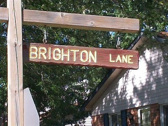 4th image of 5037 Brighton Ln