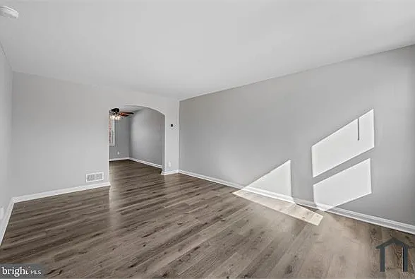 7520 Durwood Rd — Photo 7