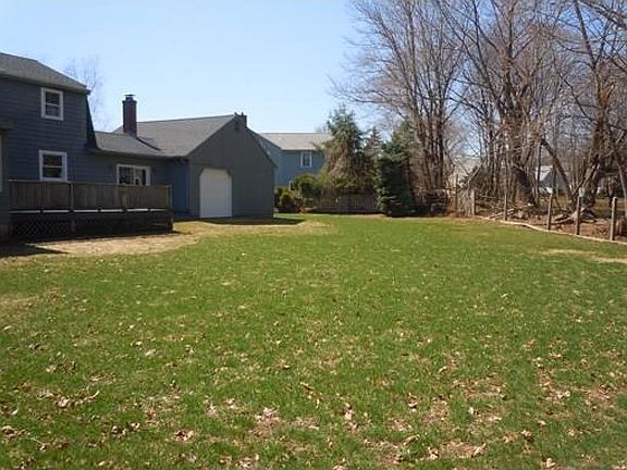 3rd image of 6 Shandel Dr