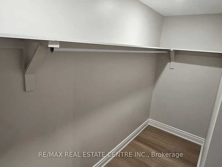 1 Nairn Cir #389 — Photo 13