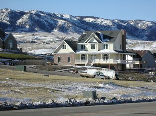 5820 S Walnut St, Casper, WY 82601