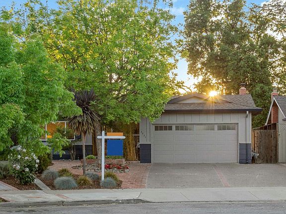 3rd image of 5631 Park Manor Dr