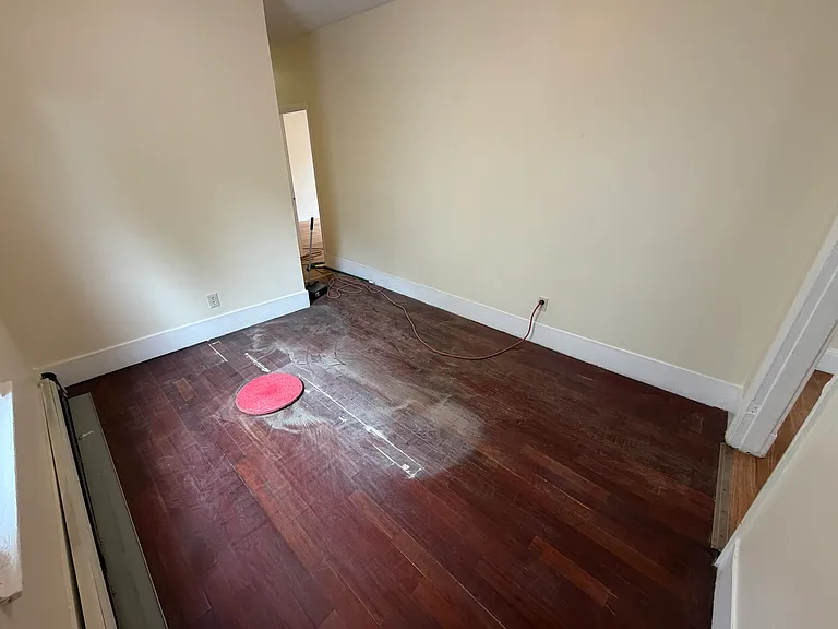 567 Main St #1 — Photo 15