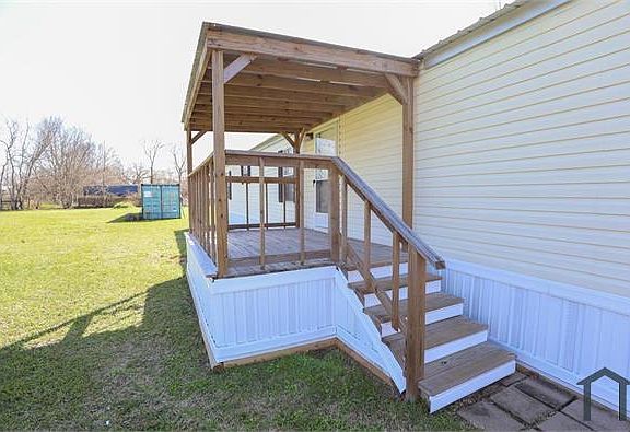 3rd image of 6826 Amie Ln