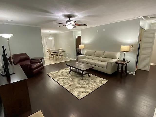 331 Black Ave #A — Photo 10