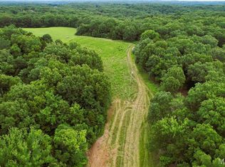 24285 Low Gap Rd, Warrenton, MO 63383