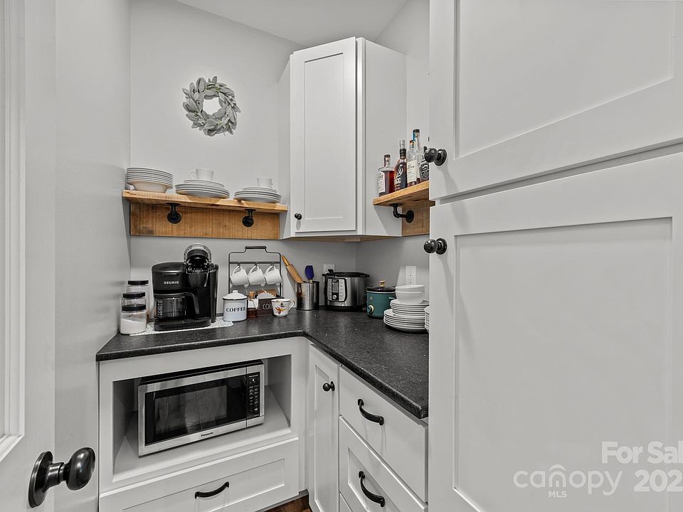 10th image of this home