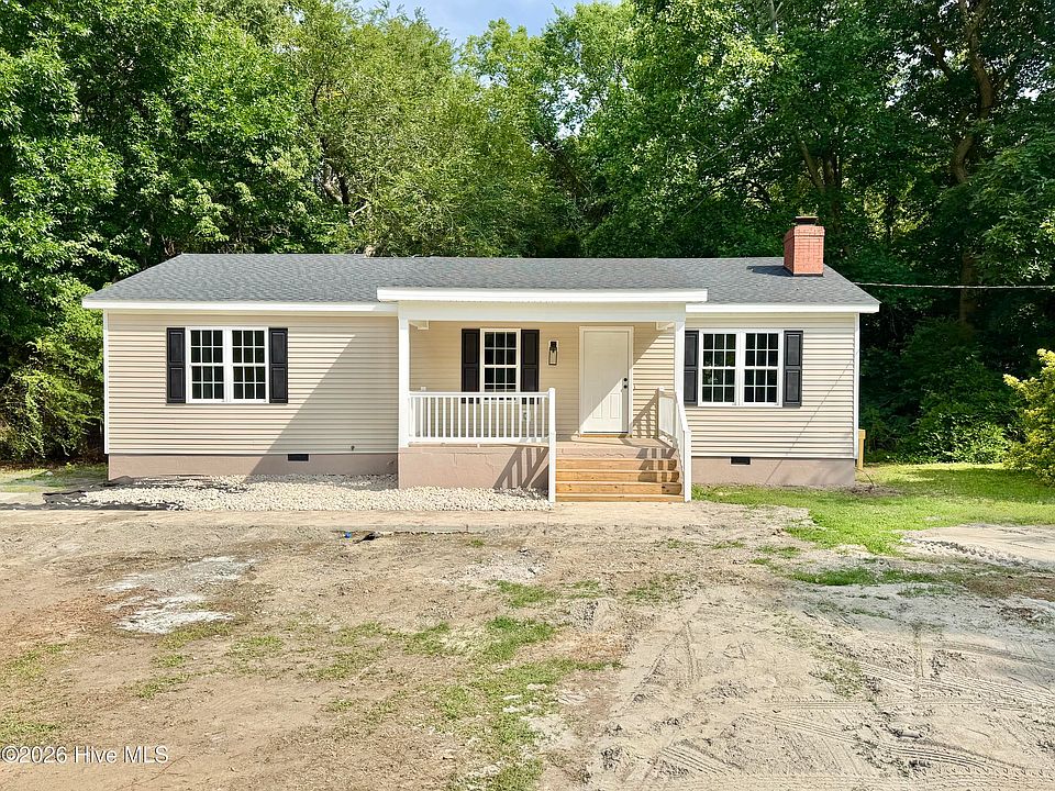 1st image of 133 Anglers Cove Road