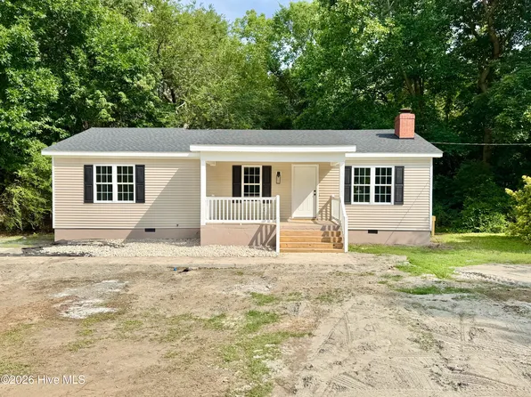 133 Anglers Cove Road, Hertford, NC 27944