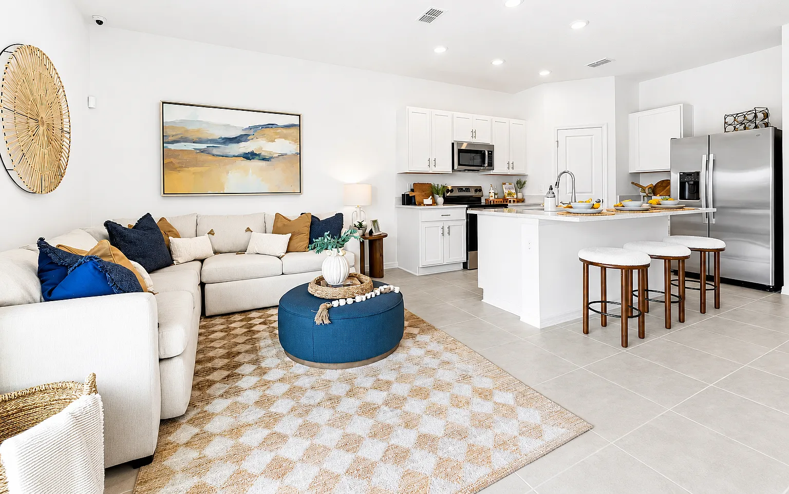 3 bed, 1373 sqft, $2,250 — Photo 3