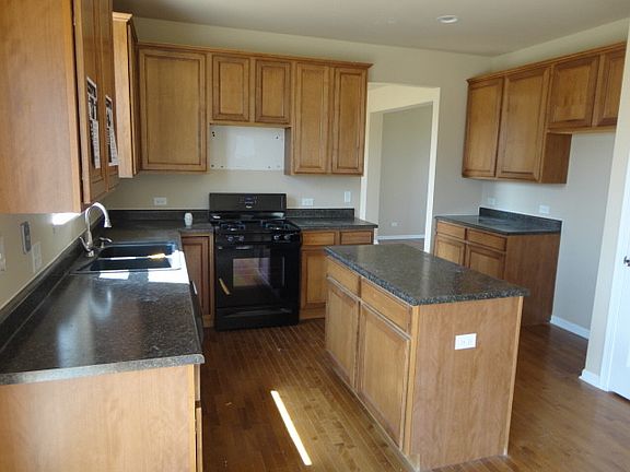 3rd image of 6005 Irene Dr