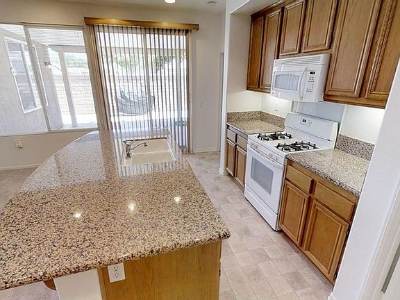 3rd image of 8240 Triplett Ln