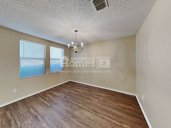 4th image of 16101 Windsong Ct