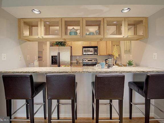 3rd image of 1117 Lake Heron Dr APT 1B