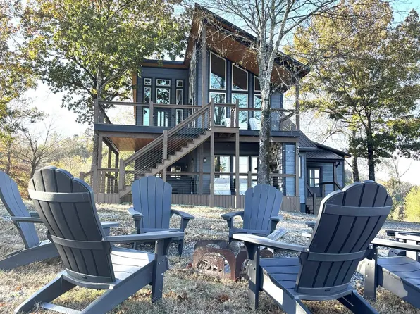 1384 Loop Rd, Smithville, OK 74957