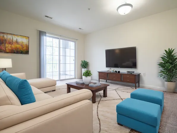 The Meadows of Brownstown, 21400 Dix Toledo Hwy #9c9558d10, Trenton, MI 48183