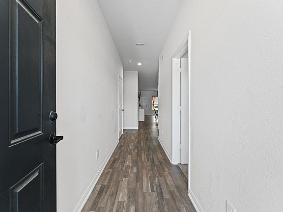 2nd image of 2550 18th St