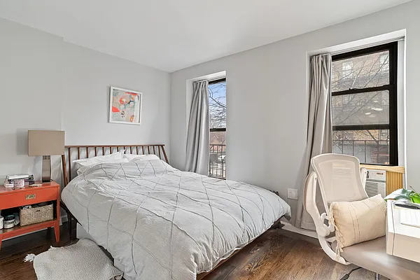 Rented by Compass | media 4