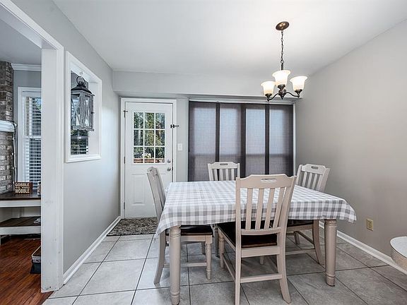 5th image of 15452 Wellington Place Dr