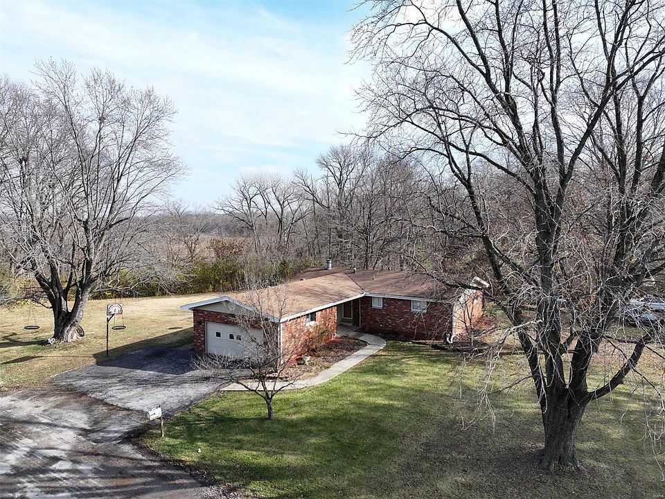 1st image of 3463 Glennoak Dr