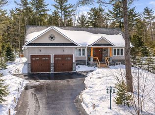 15 Stoney Rd, Tiny, ON L9M 0H2